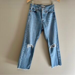 Levi’s Premium Light Wash Distressed Raw Hem Wedgie Straight Jeans Size 25